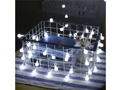 LED světelný řetěz malé žárovky - studené světlo